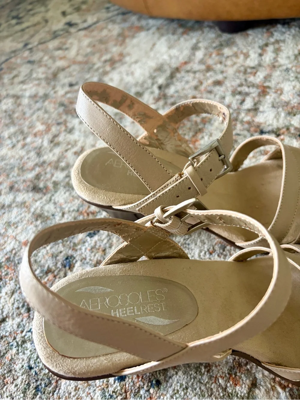 AEROSOLES Heel Rest Leather Strappy Sandals Size 8 Nude Beige